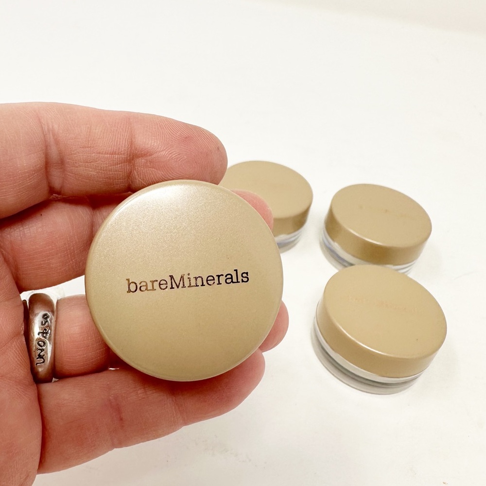 2 bareMinerals Eyeshadow Pots in exotic pearl